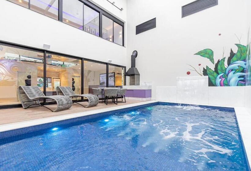 Poeme Motel By Drops