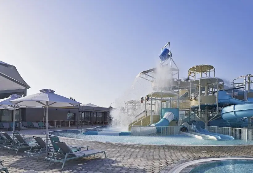 استراحتگاه Mare Paphos