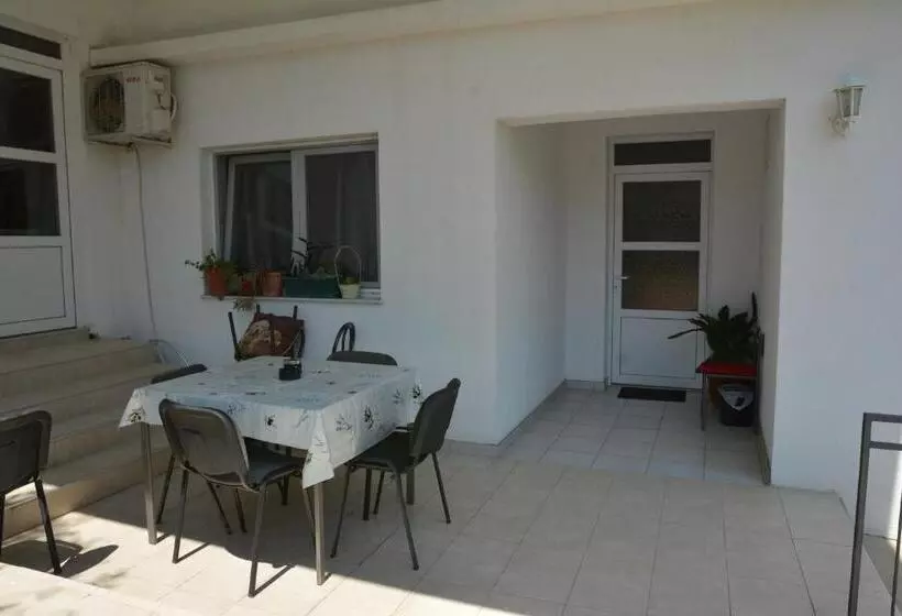 هاستل Apartmani Stolac