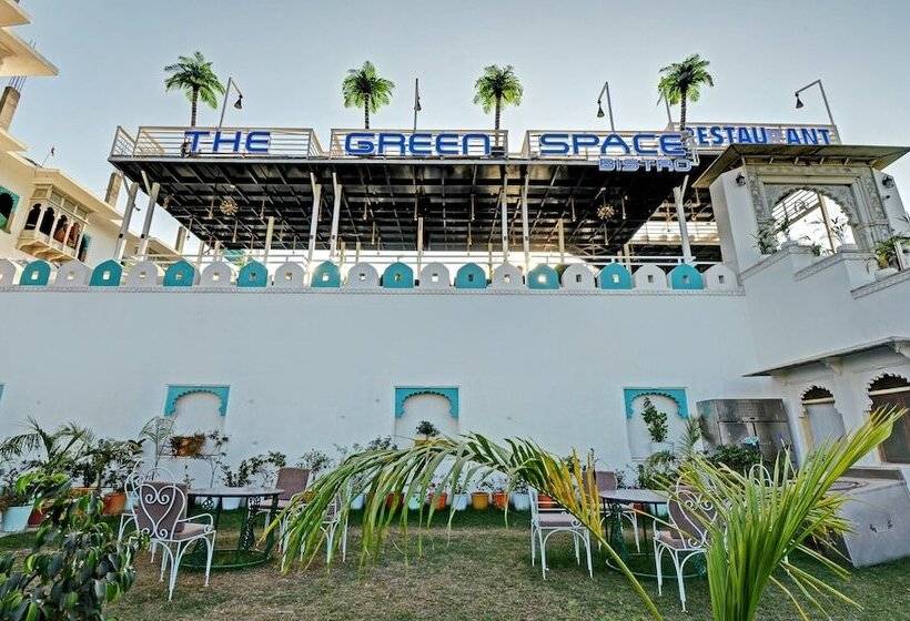 Aamiaismajoitus (B&B) Treebo Khakhri Haveli