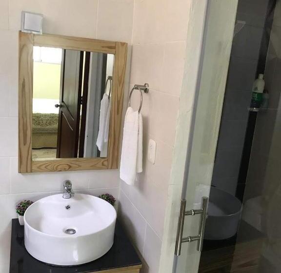 تختخواب و صبحانه Verde Bonavita