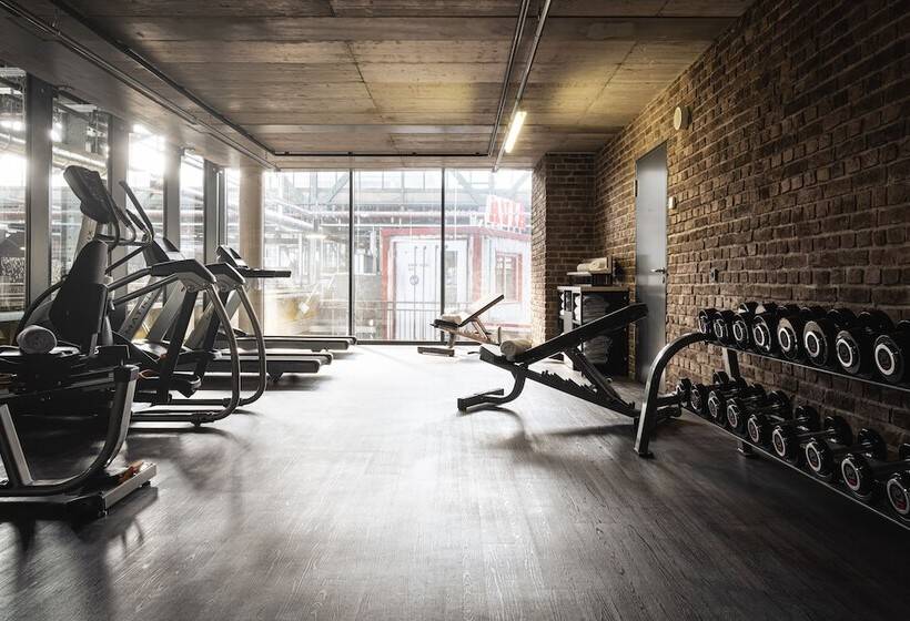 Отель Ameron Munchen Motorworld