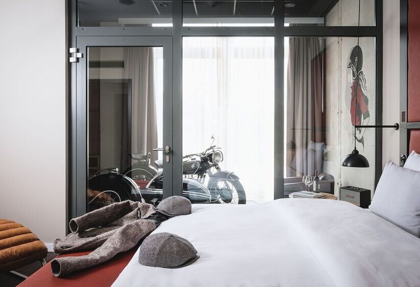 Отель Ameron Munchen Motorworld