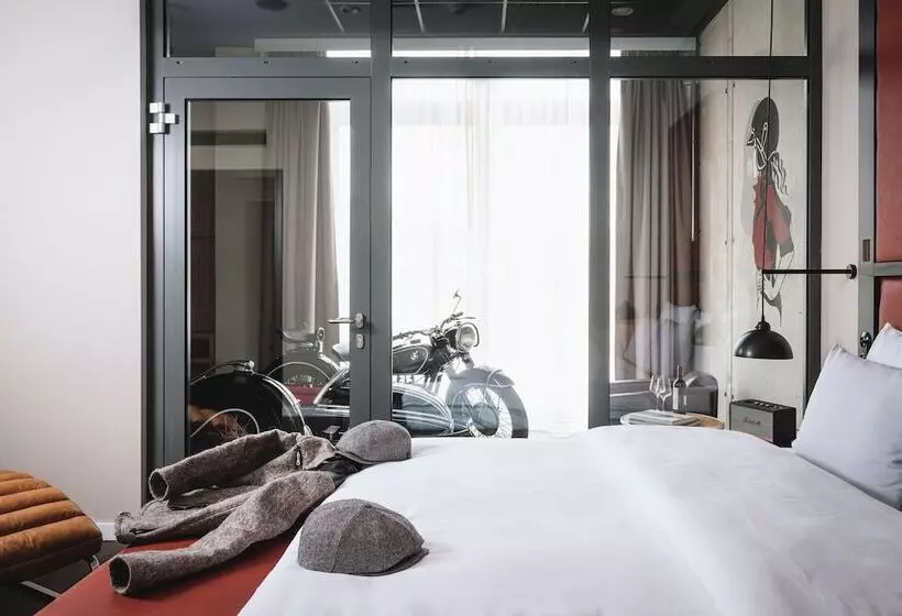 هتل Ameron Munchen Motorworld
