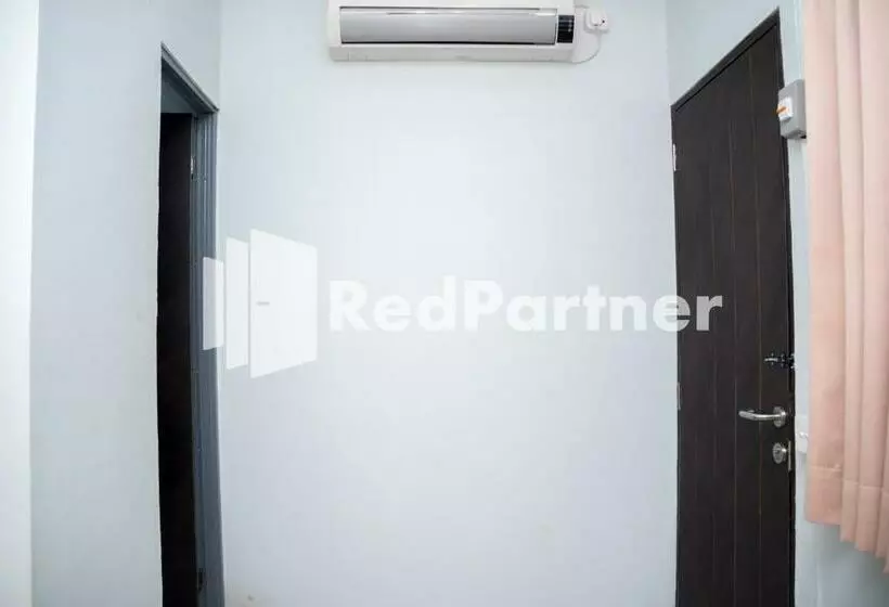 ホテル C18 At Cibaduyut Mitra Reddoorz