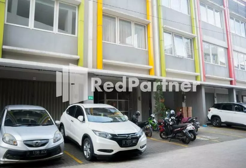 ホテル C18 At Cibaduyut Mitra Reddoorz