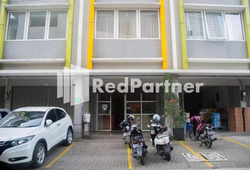 ホテル C18 At Cibaduyut Mitra Reddoorz