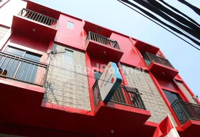 ホテル Snow White Residence Near Grogol Mitra Reddoorz