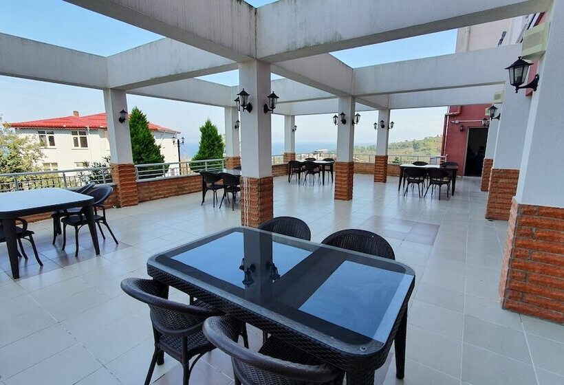 ünye Uygulama Oteli