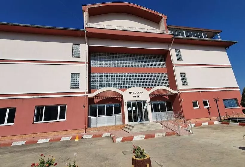 ünye Uygulama Oteli