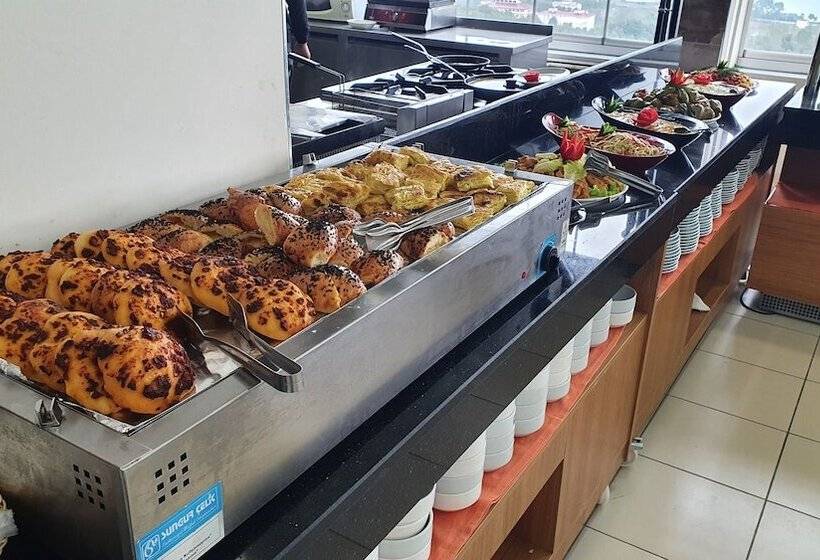 ünye Uygulama Oteli