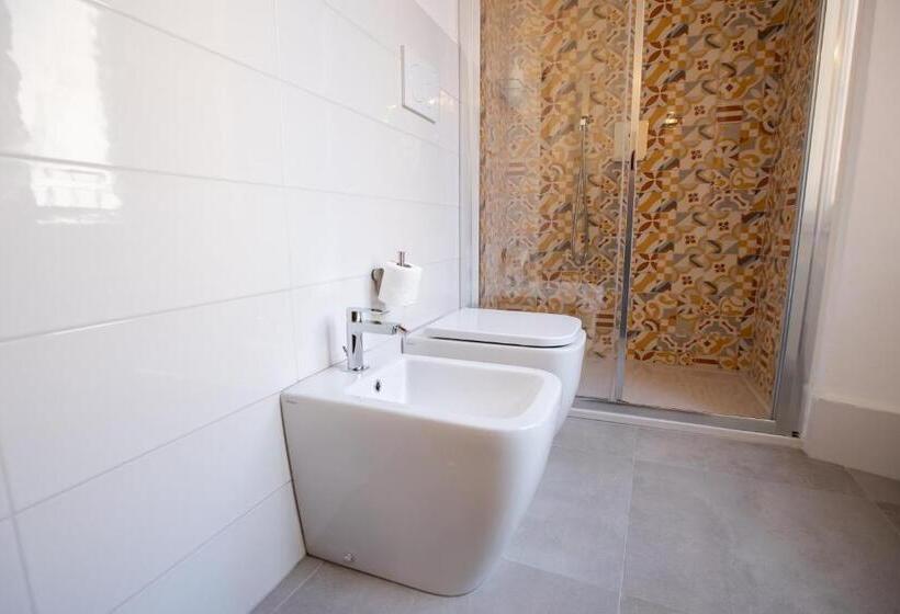 بنسيون Piombino 1428