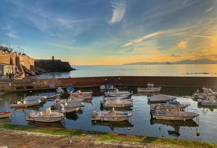 بنسيون Piombino 1428