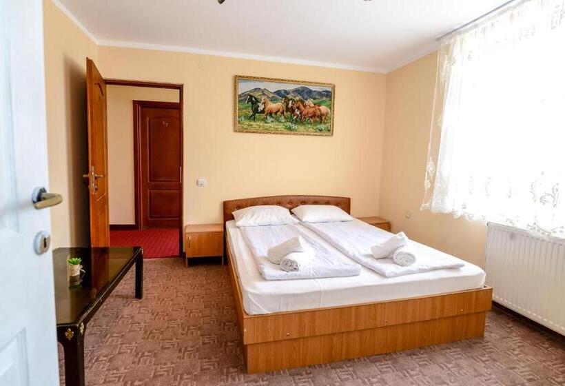 Pensiune Roata Cu Noroc