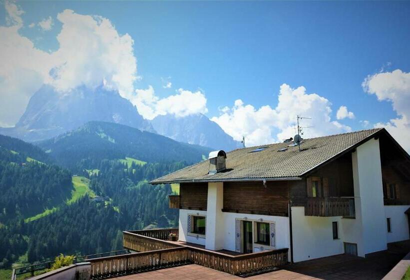 Bed and Breakfast Pension Dolomieu