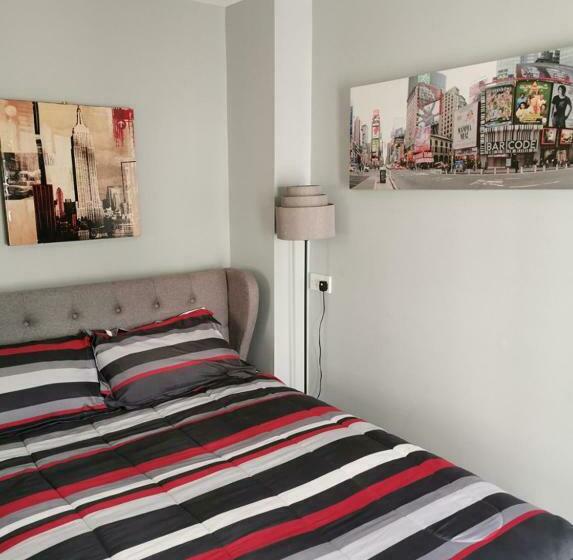 צימר Conlyn House