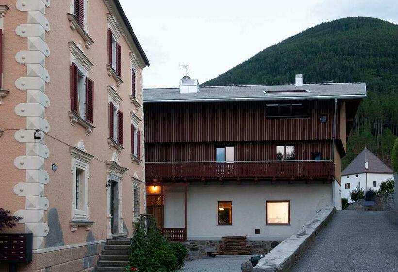 酒店 Villa Mayr Rooms & Suites