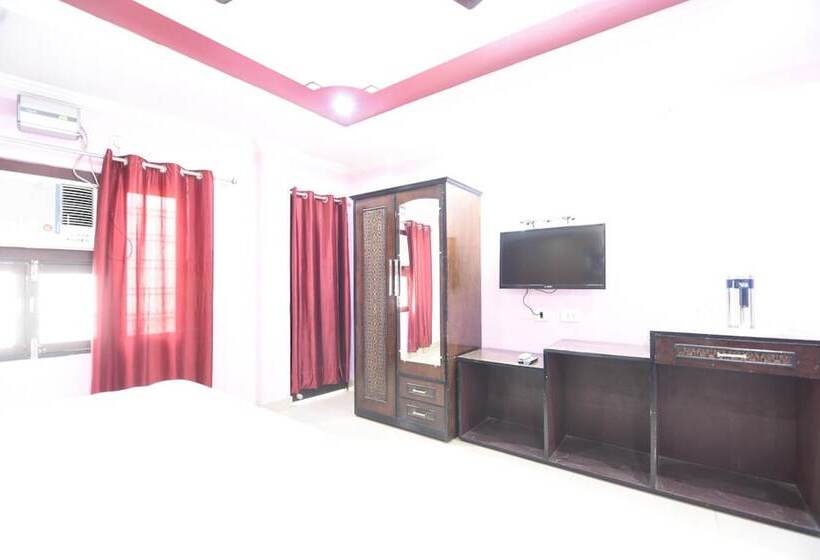 پانسیون Aryan