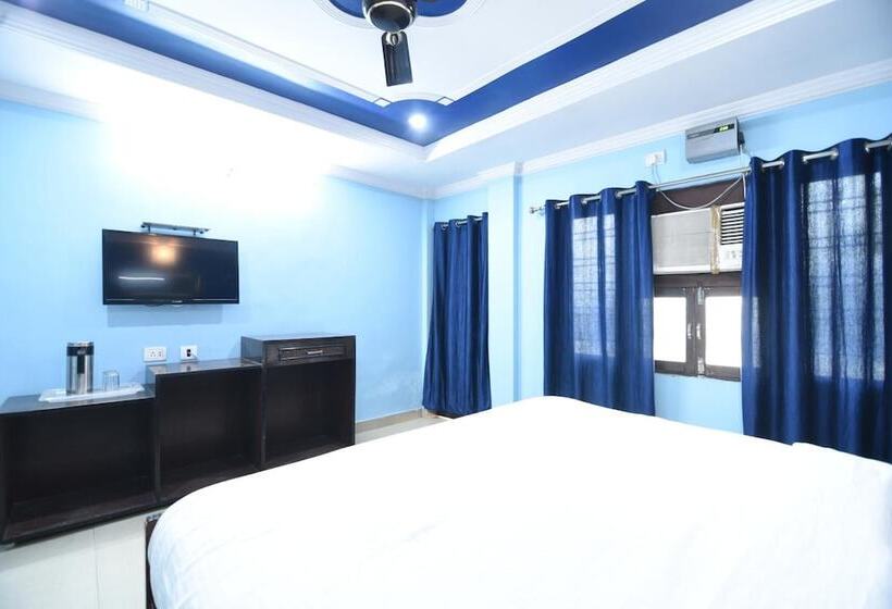 پانسیون Aryan