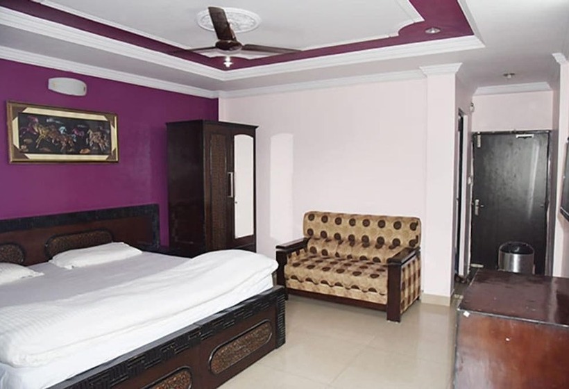 پانسیون Aryan