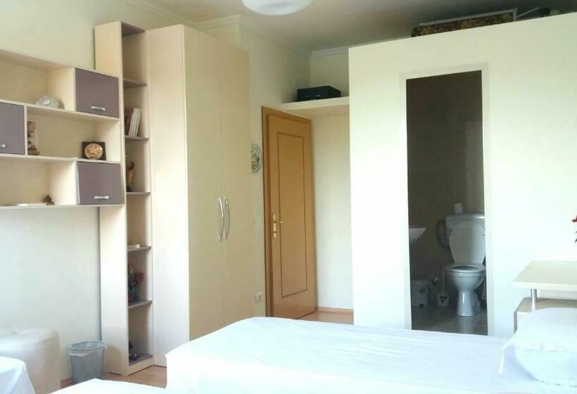 Pensjonat Guest House Zadeja