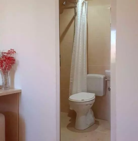 ペンション Guest House Zadeja