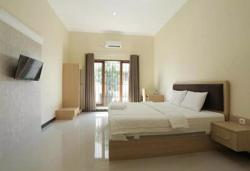 ペンション Idr Green Guest House Syariah Mitra Reddoorz