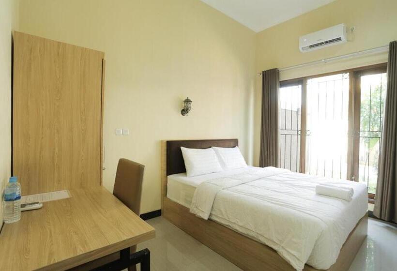 بنسيون Idr Green Guest House Syariah Mitra Reddoorz