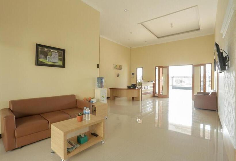 بنسيون Idr Green Guest House Syariah Mitra Reddoorz