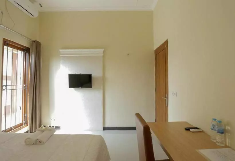 ペンション Idr Green Guest House Syariah Mitra Reddoorz