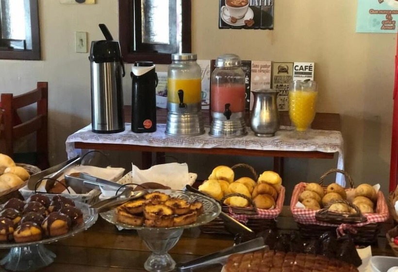 펜션 Pousada Do Suiço