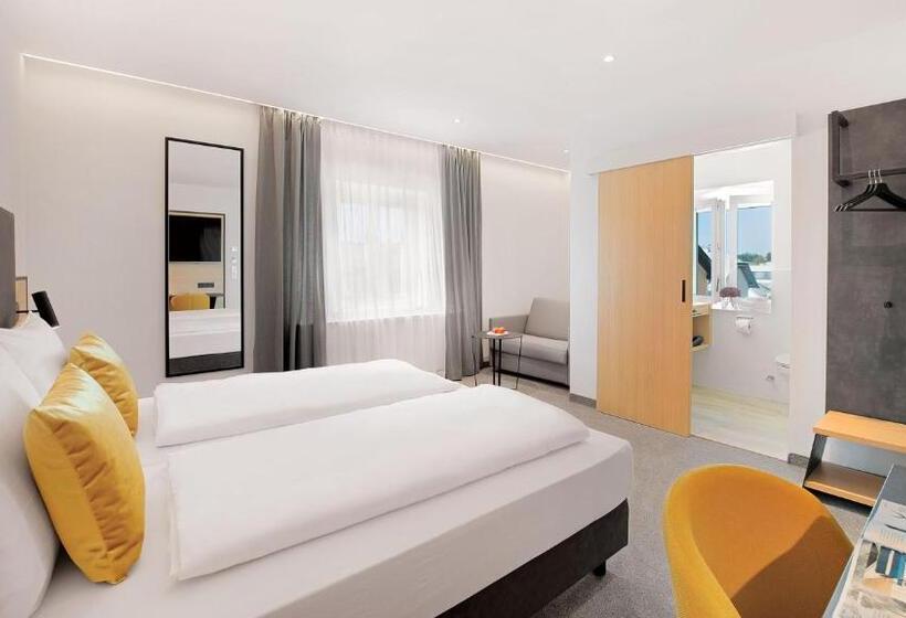 Stadthotel Oberndorf   24h Self Check In Terminal