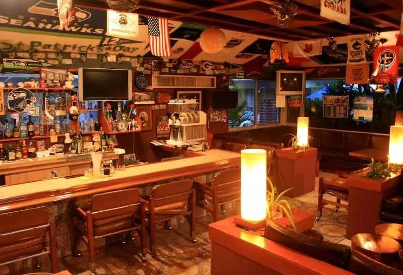 ホテル Azteca Inn