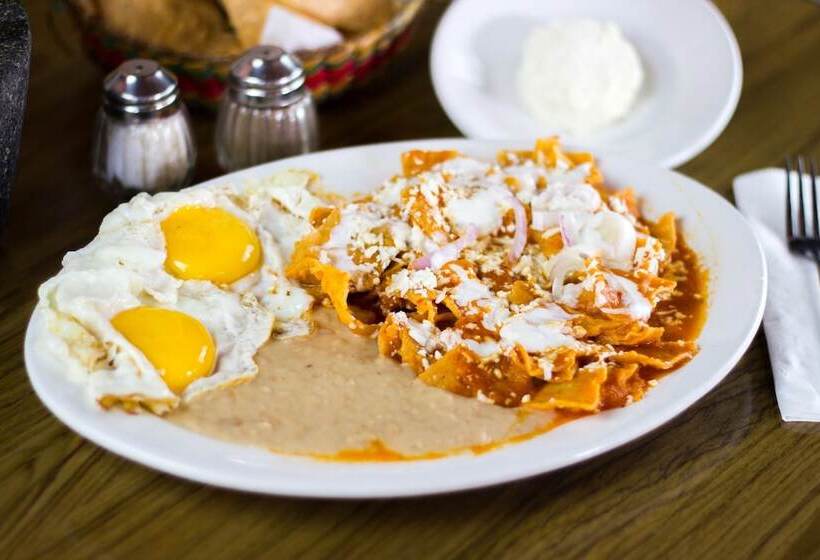 ホテル Azteca Inn