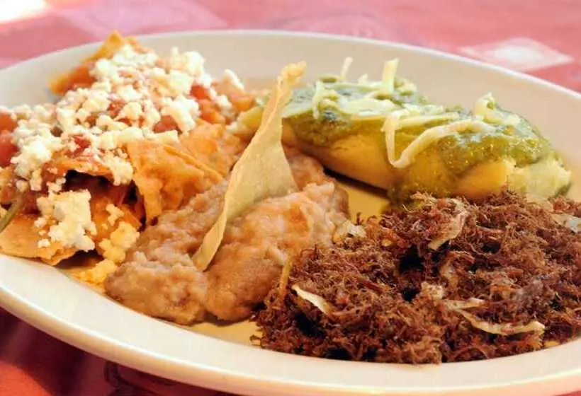 ホテル Azteca Inn