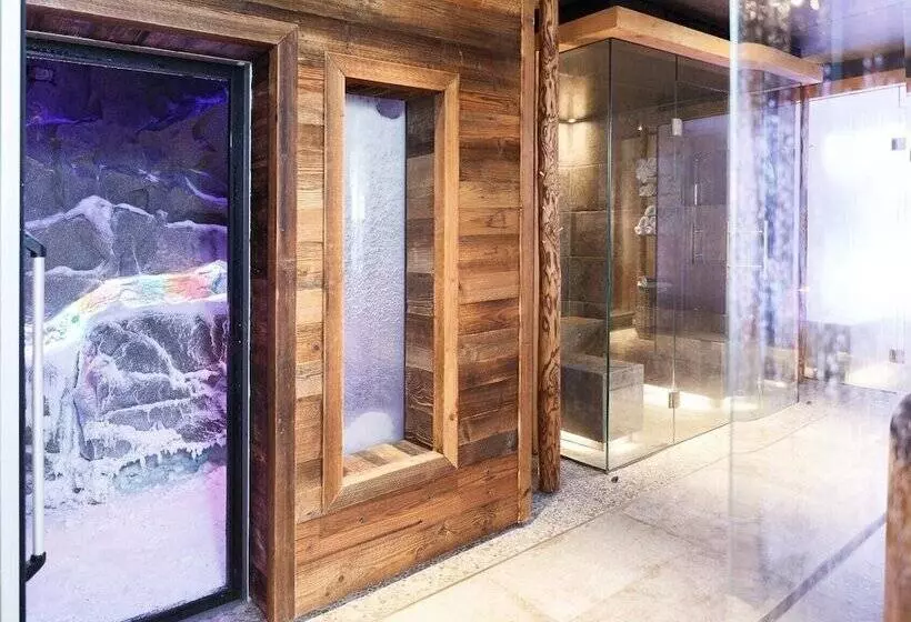 בית מלון כפרי Champneys Forest Mere