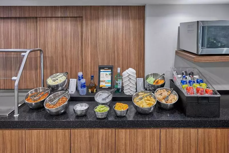 هتل City Express By Marriott Irapuato