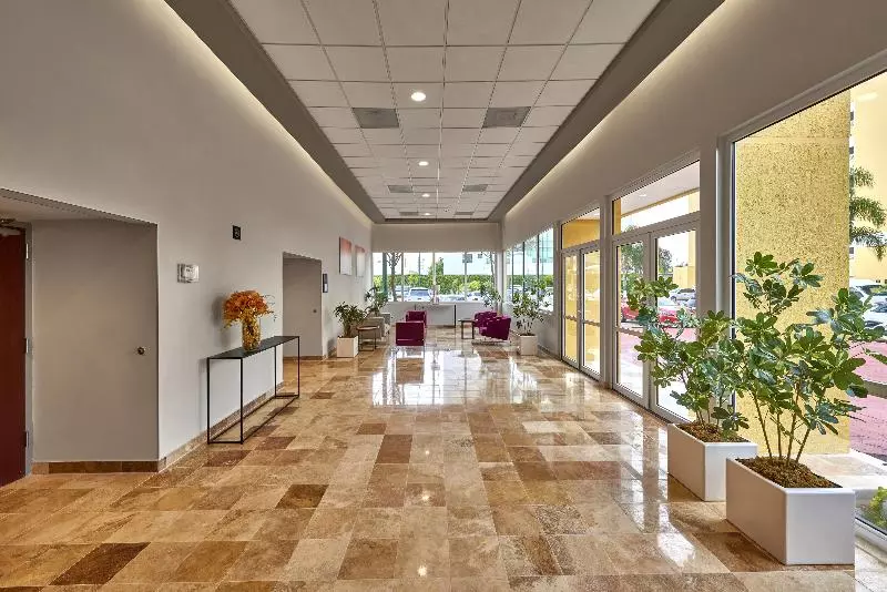 هتل City Express By Marriott Irapuato