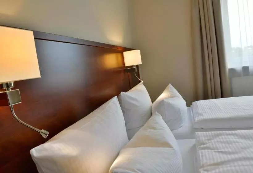 酒店 Der Lindenhof