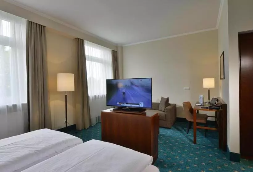 酒店 Der Lindenhof