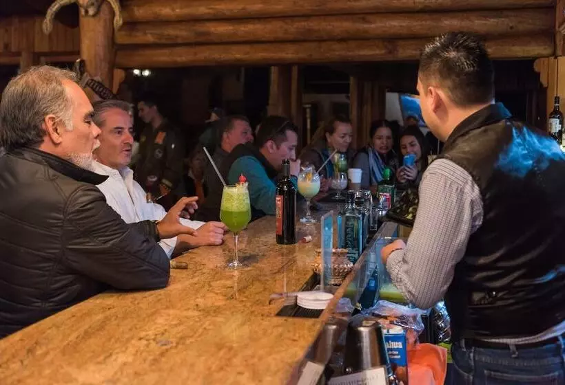 호텔 El Mirador Balderrama Collection