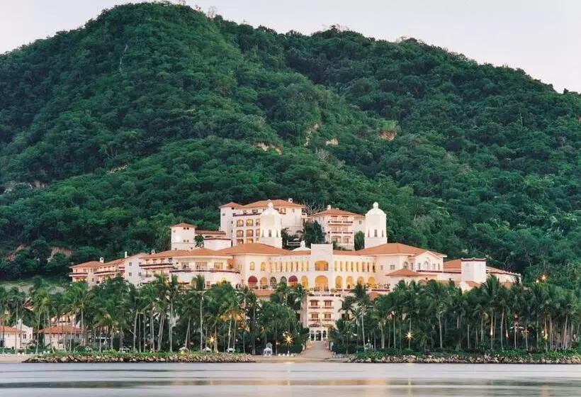 호텔 Grand Isla Navidad Golf & Spa Resort With Marina