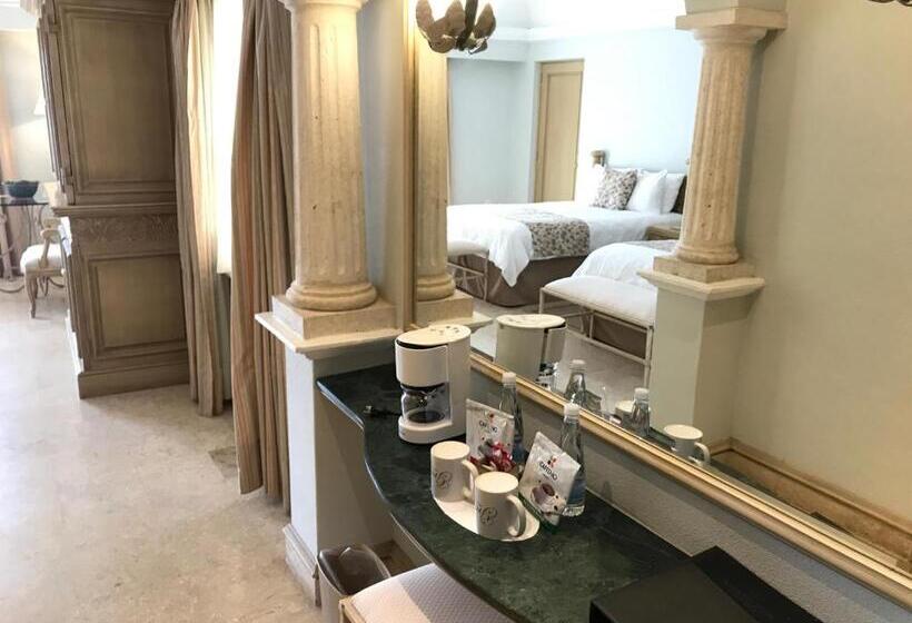 Hotelli Grand Isla Navidad Golf & Spa Resort With Marina