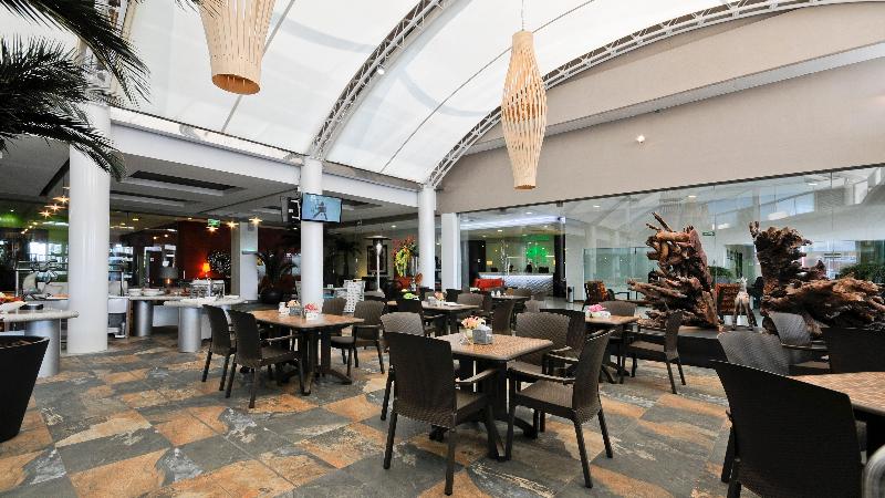 هتل Holiday Inn Irapuato, An Ihg