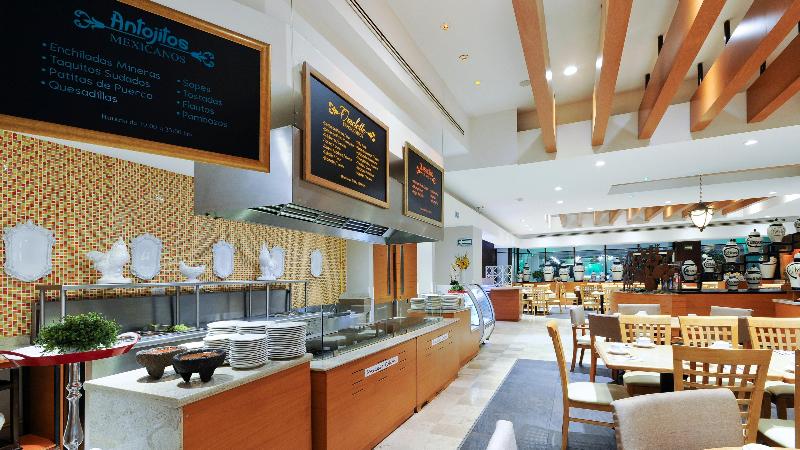 هتل Holiday Inn Irapuato, An Ihg