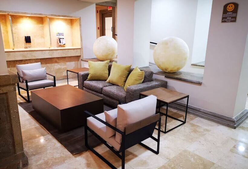 בית מלון כפרי Holiday Inn Reynosa Zona Dorada By Ihg