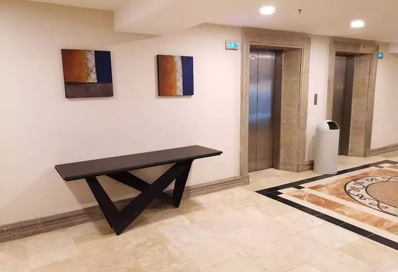 Отель Holiday Inn Reynosa Zona Dorada By Ihg