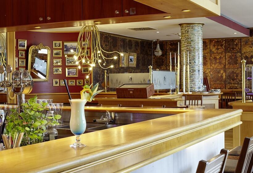 Parkhotel Weiskirchen