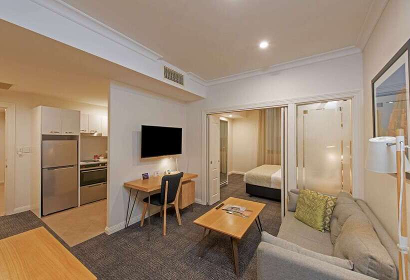 فندق Quality Apartments Adelaide Central