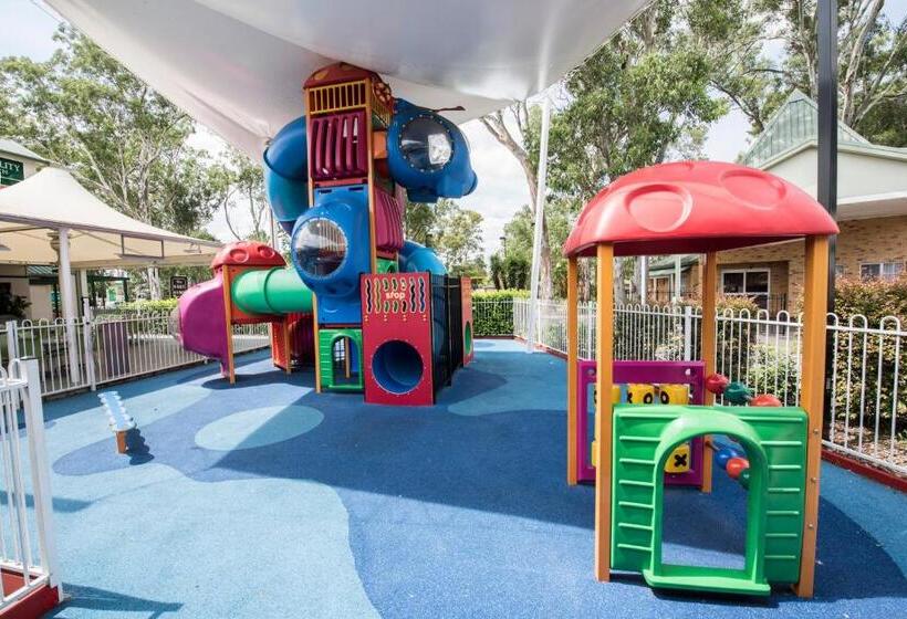 호텔 Quality Inn Penrith Sydney